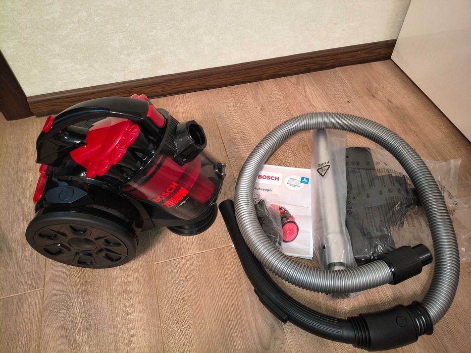 Пилосос bosch BGS402230