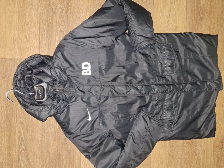 Парка Nike ( оригінал) М