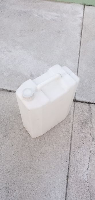 Bidão pequeno plástico