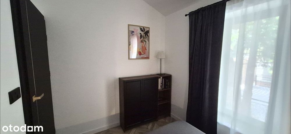 WYJĄTKOWY APARTAMENT z ogródkiem i przestronnym tarasem.