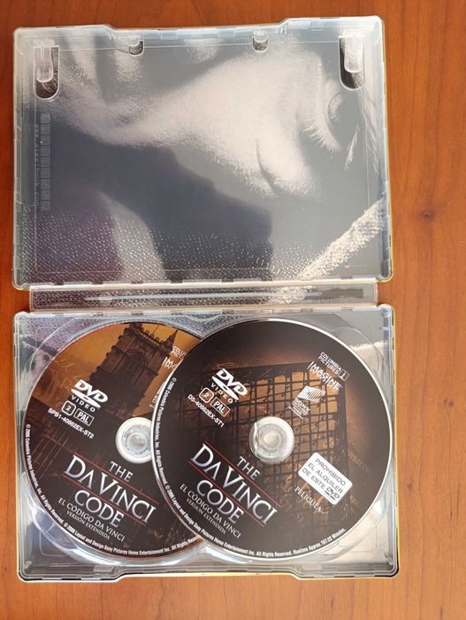 Film "The Da Vinci Code" Extended Version and Metal Box.64298847441411122