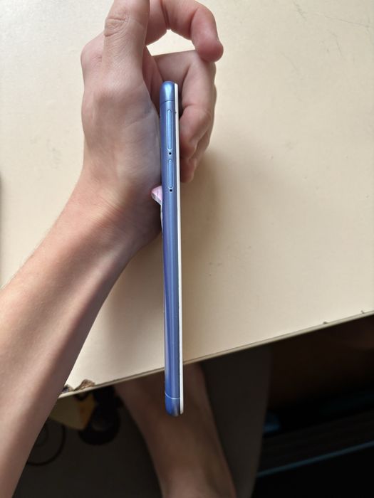 Продам xiaomi redmi 6a blue 2/16