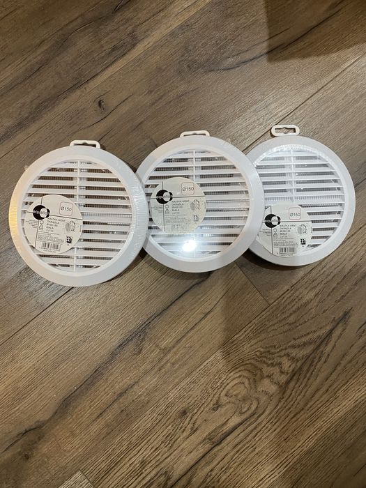 Zestaw kratek wentylacyjnych 3 sztuki regulowane 100-150 mm