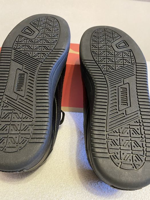 Продам кеди Puma нові