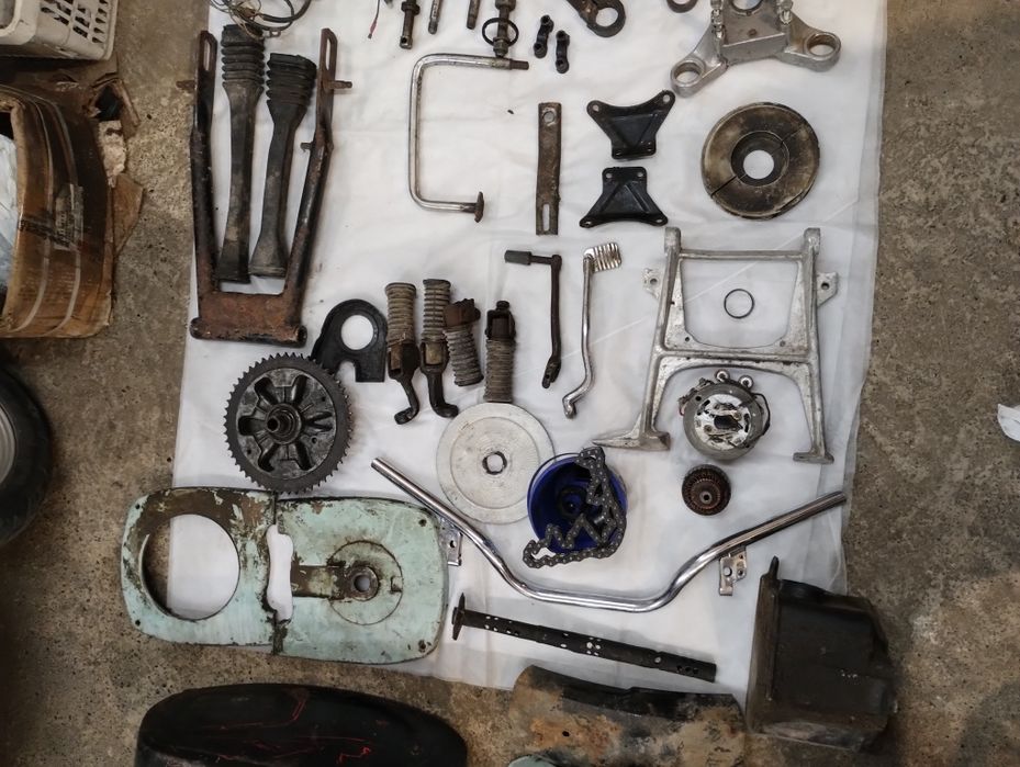 Ява 634 запчастини