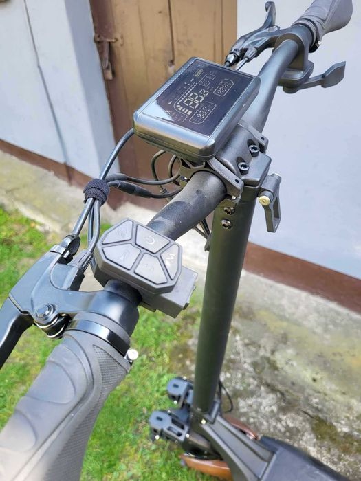 Ruptor r6 v3 - Hulajnoga elektryczna