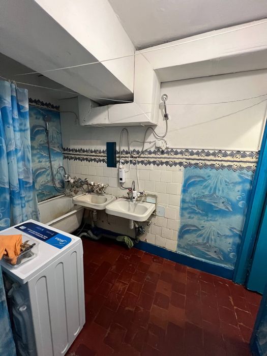 Акуратна кімната в гуртожитку