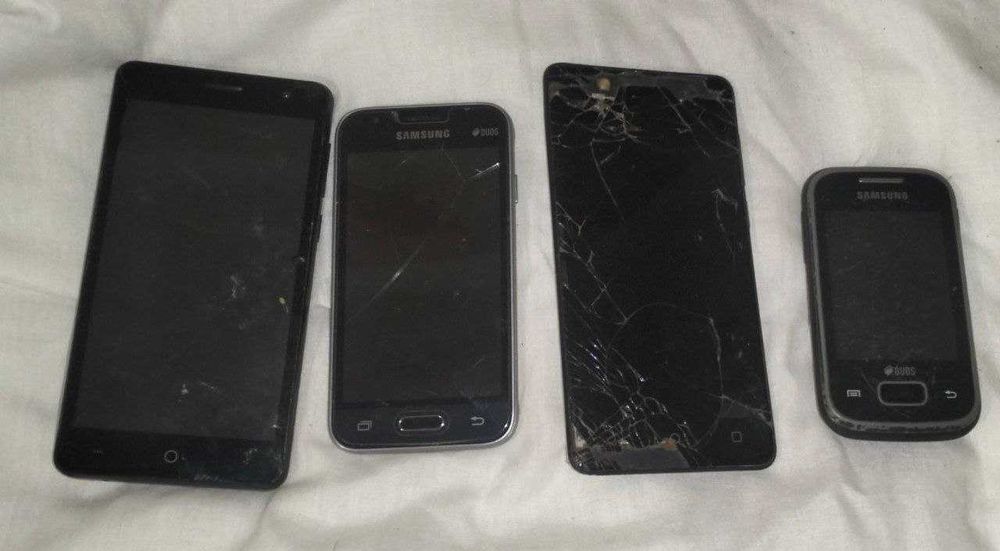 11 смартфонів/телефонів одним лотом