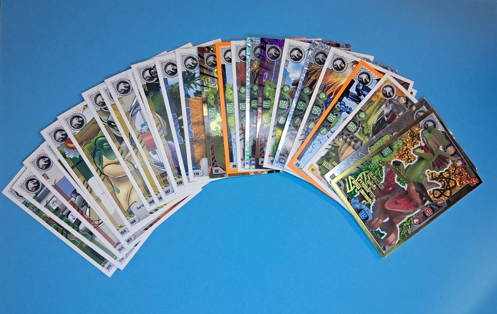 Karty Jurassic World 2022