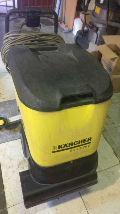 Підлогомийна машина Karcher BR40/25C Br, кабельна