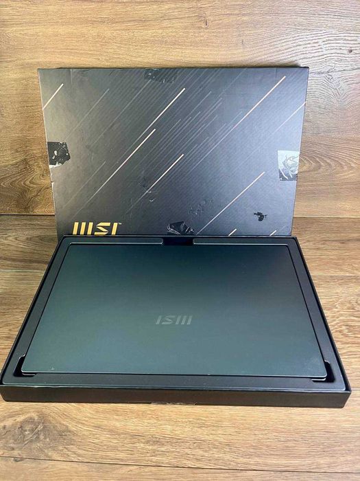 MSI Prestige 15 A12UC\ RTX 3050 4 ГБ\i7-1280P, 14 ядер / 20 потоків\ SSD 512 ТБ NVMe\16 ГБ DDR4