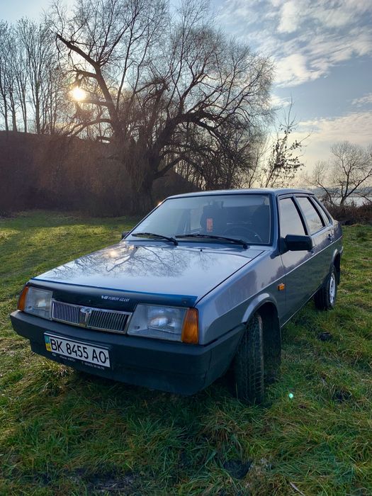 Ваз 21099  1.6 бензин 2008 рік стан нової машини