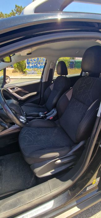Peugeot 2008 1.6 BlueHDI Style NACIONAL
