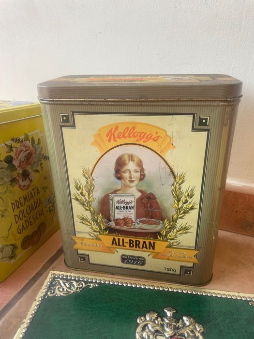 Latas vintage Antigas