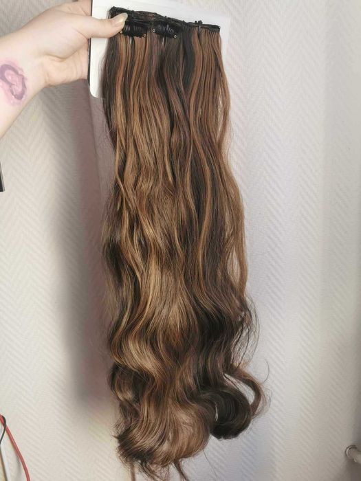 Doczepiane włosy clip in 65 cm pasma kasztanowy brąz