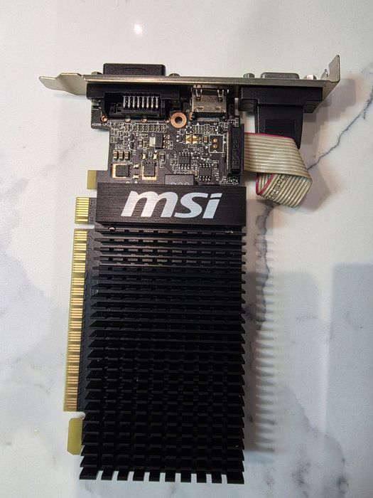 Vendo Nvidia msi gt 710 1G