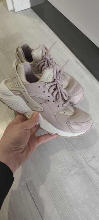 Кросівки Nike для дівчинки