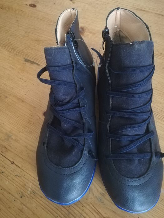 Buty trzewiki granatowe nowe