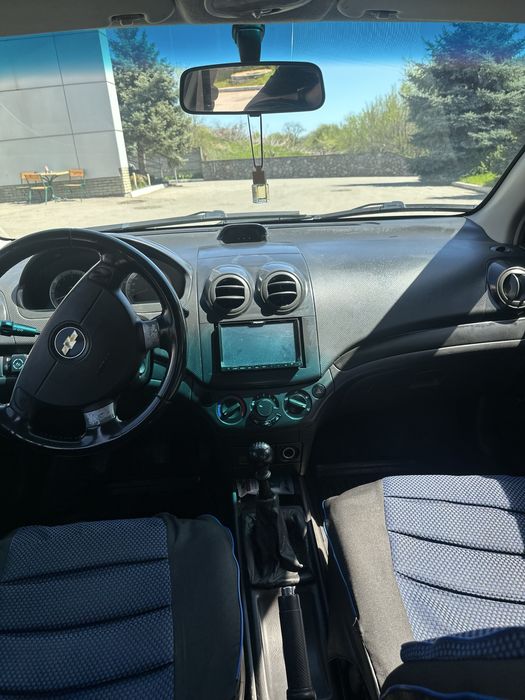 Автомобили в аренду под выкуп. Работа в такси машина