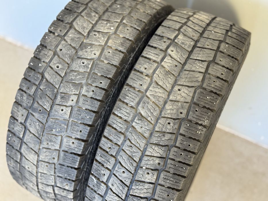 225 65 R16C Пара шини колеса Continental VanContact Ice