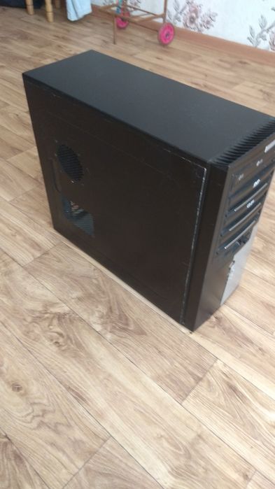 Старий корпус ATX