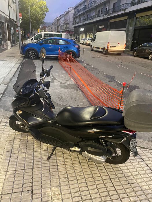 Honda PCX 125 revisada com tudo novo