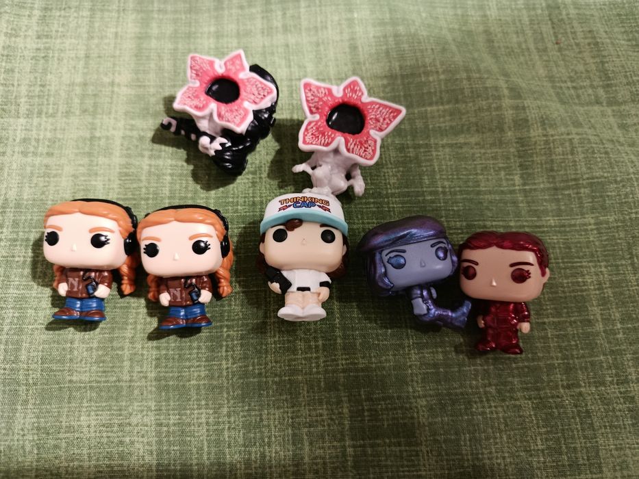 Figurki Kinder Joy Stranger Things