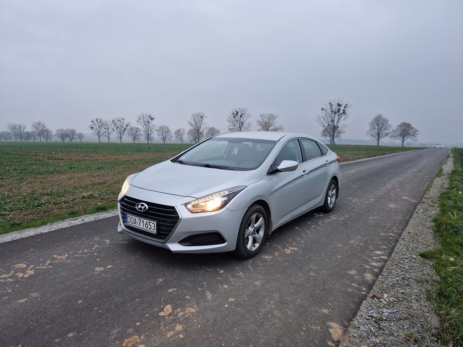 Hyundai niski przebieg