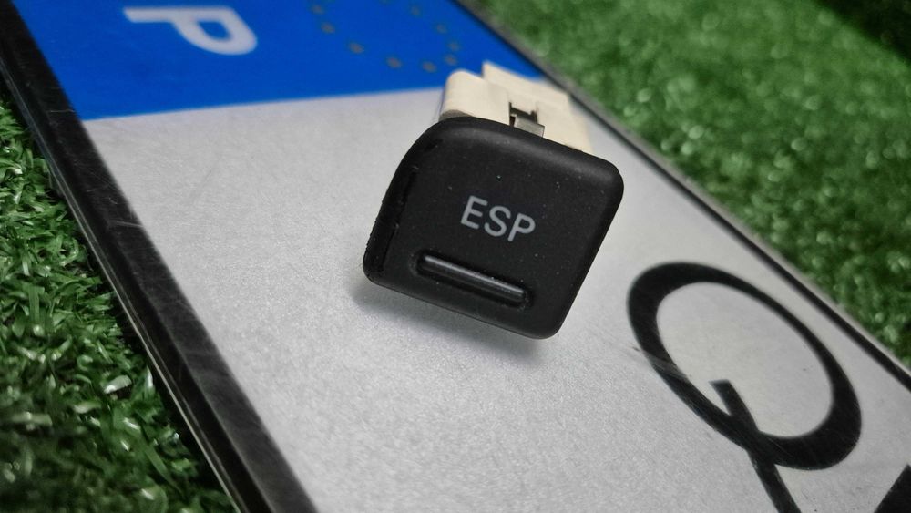 Botao Interruptor ESP Controlo de Estabilidade Audi A4 B6 8E e A4 B7 8E 2000 a 2008
