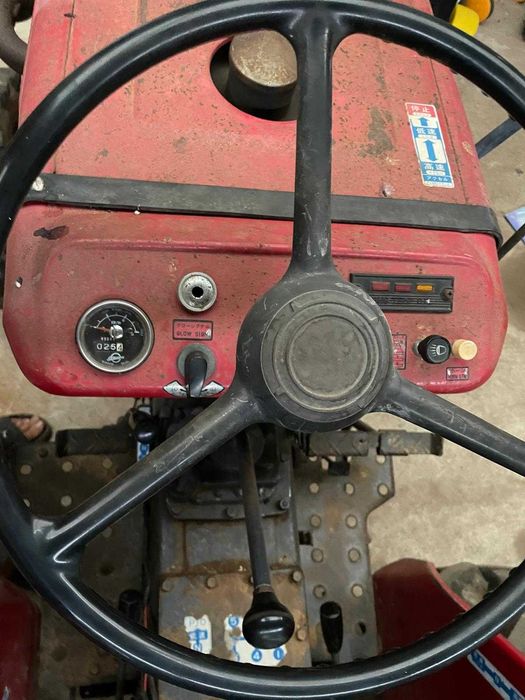 Trator shibaura SD1840