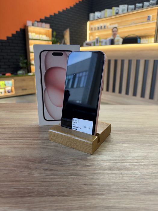iPhone 15 128 GB Pink