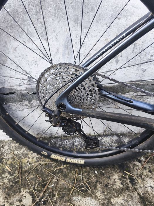 Bicicleta KTM Myroon Elite carbono