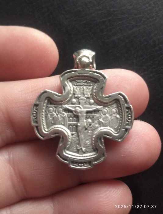 Двосторонній срібний хрест з храму. Текст!