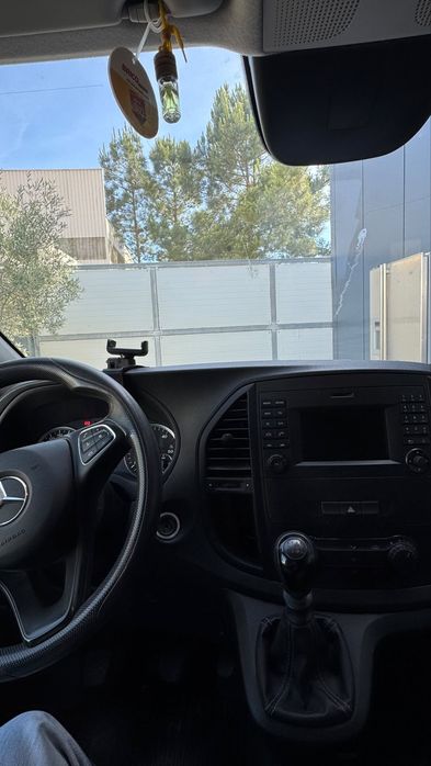 Mercedes Vito 111