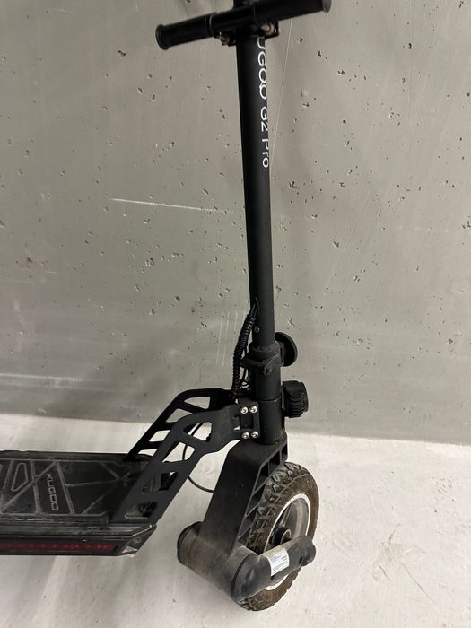 ugoo G2 Pro eScooter avariada para peças o reparar