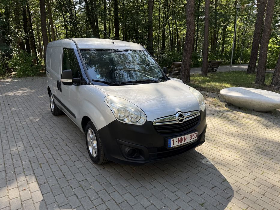 Opel combo  fiat doblo 1.3 cdti 95 km  klima niski przebieg bardzo zadbany