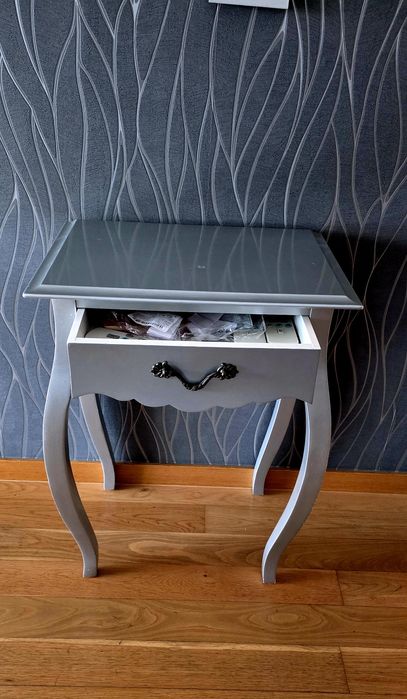 Dois aparadores 120 cm e 55 cm