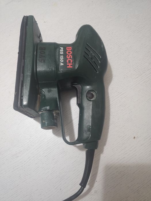 Шліфовочна машина Bosch pss150 A
