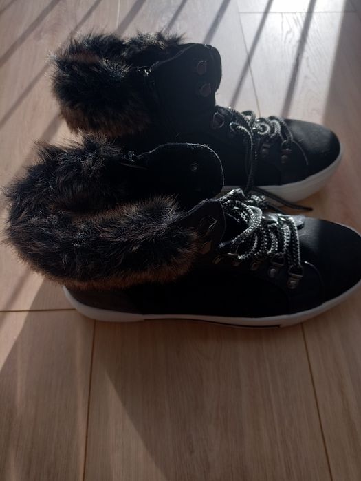 Buty damskie jesienne , czarne, rozmiar 40