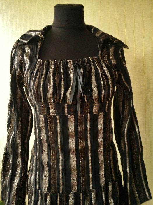 Платье женское