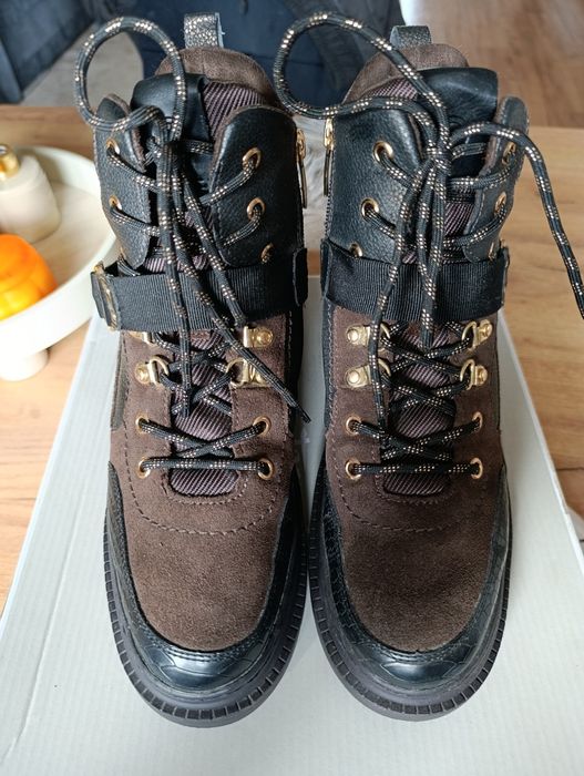 Buty zimowe Tamaris, czekoladowe