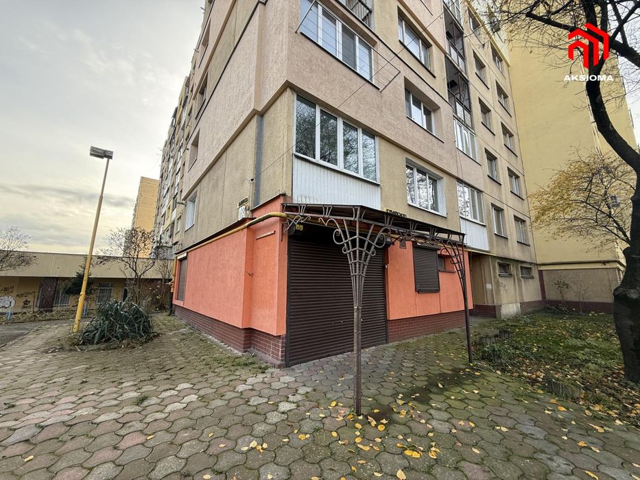 Оренда фасадного приміщення поряд АС2