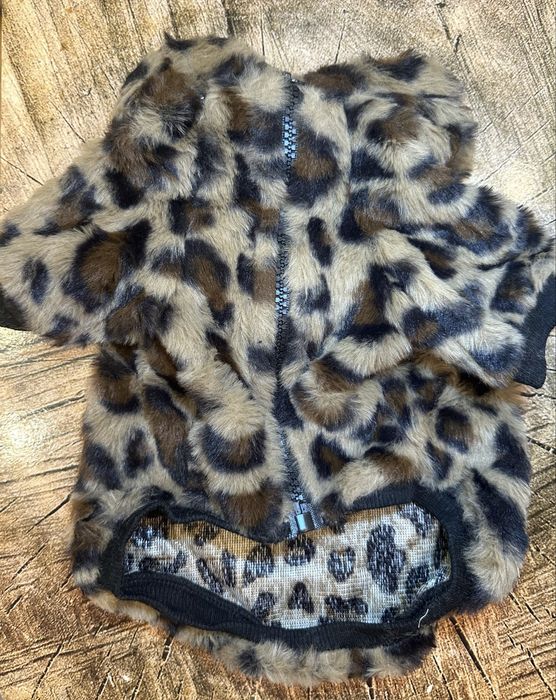 Теплая куртка на молнии для собак