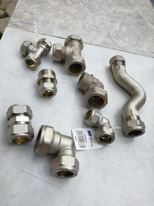 Vendo vários acessórios para canalização de inox