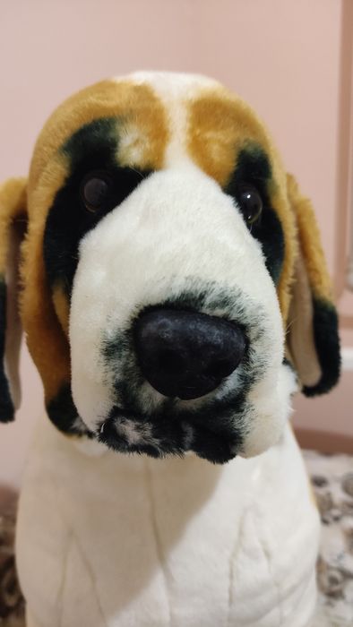 Собака м'яка реалістична іграшка