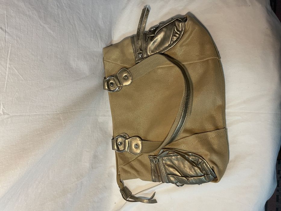 Mala “ GIADA” em tecido e pele com brilho dourado