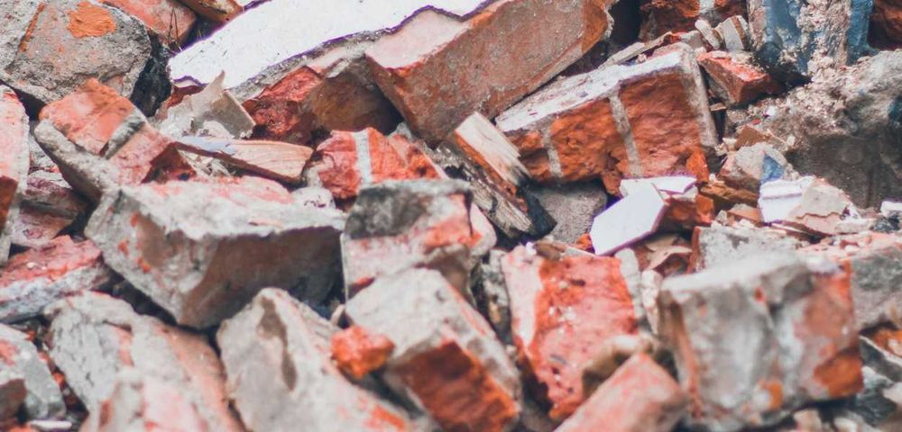 Oddam gruz ceglany z rozbiórki