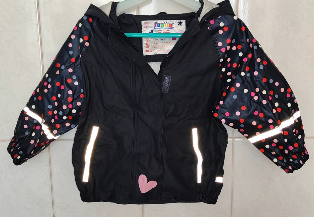 Куртка-дощовик для дівчинки