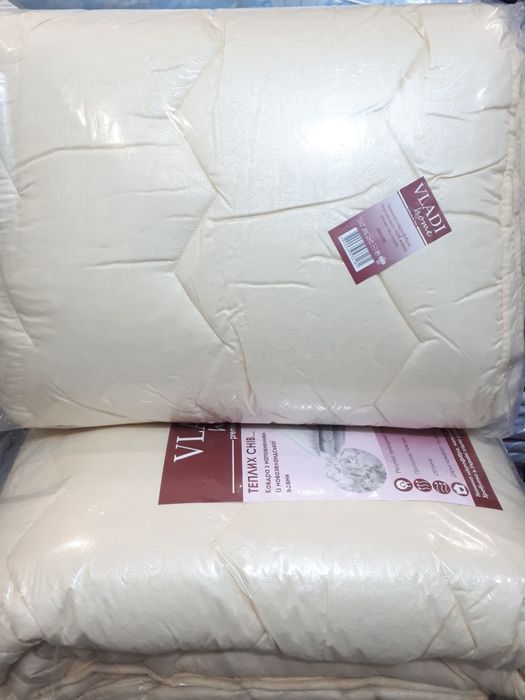 Одеяло из овечьей шерсти.Ковдра.
Фабричное тм"VLADI".