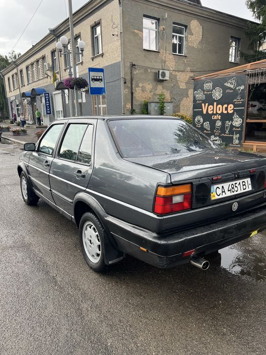 Продам jettu в гарному стані